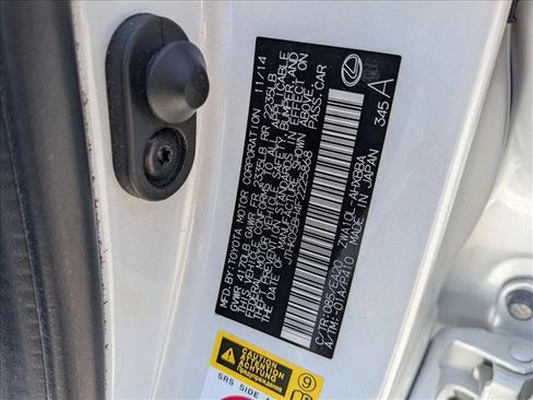 Used 2015 Lexus CT 200h FWD image 25