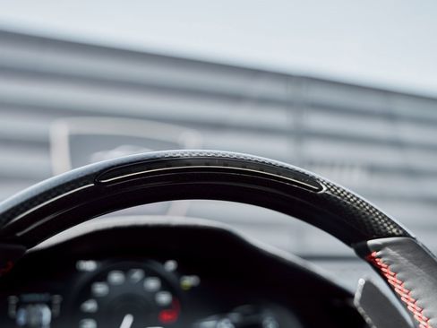 Used 2025 Ferrari 12Cilindri image 68