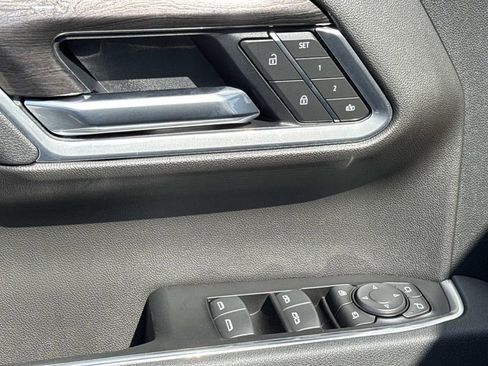 New 2026 Chevrolet Silverado 1500 LTZ w/ LTZ Premium Texas Edition image 20