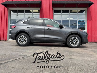 Used 2021 Ford Escape SE w/ Cold Weather Package