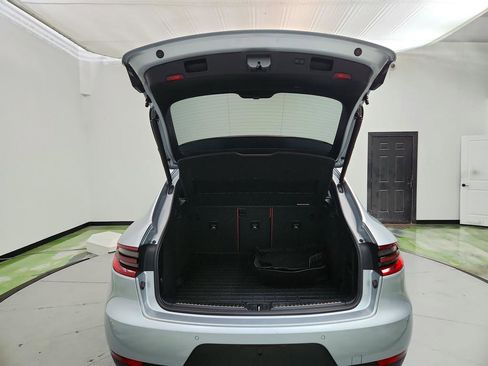 Used 2016 Porsche Macan S AWD/4WD image 32