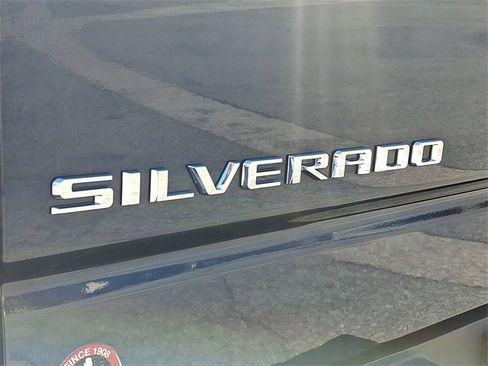 Used 2019 Chevrolet Silverado 1500 High Country w/ Safety Package II image 31