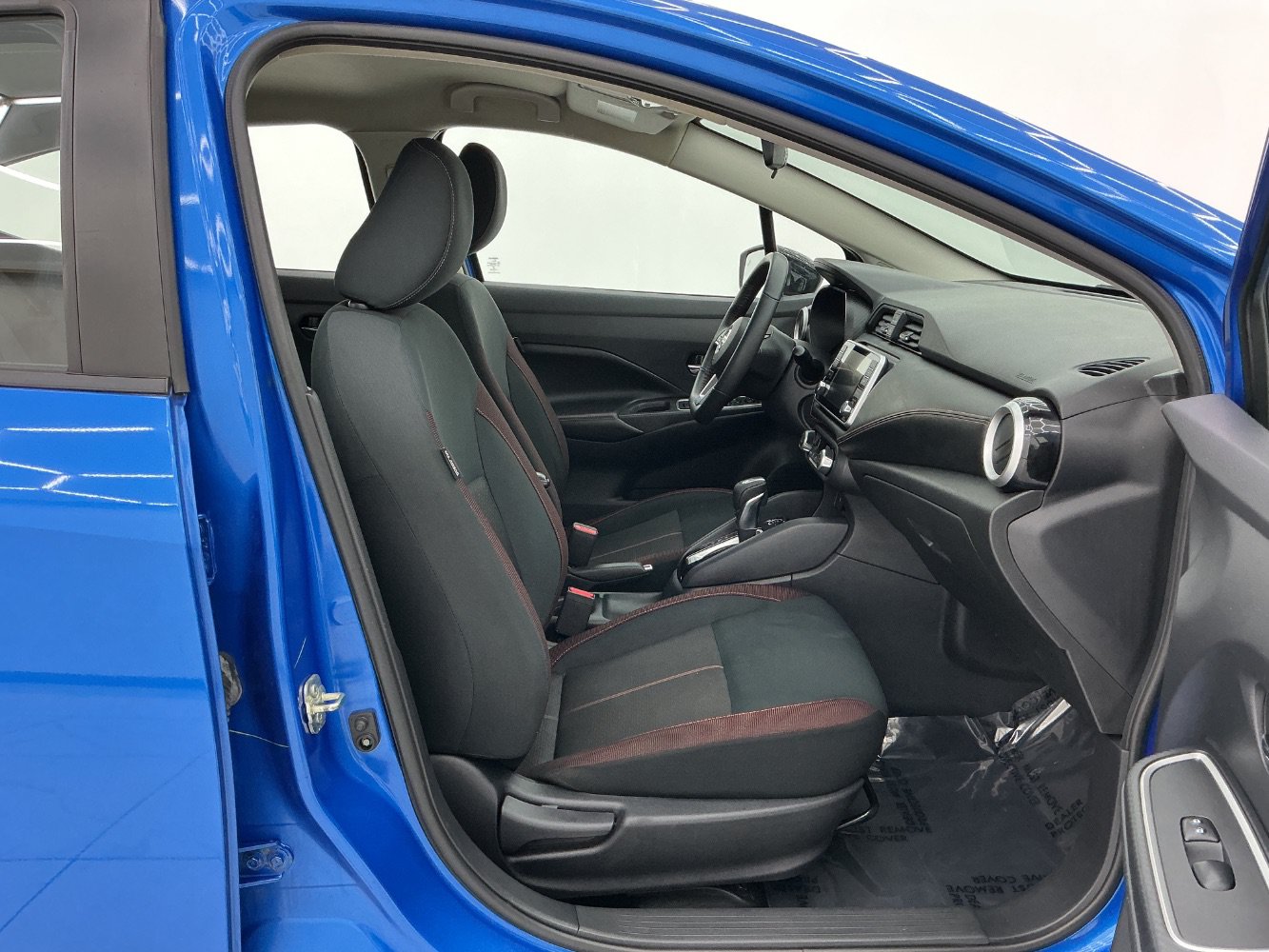 Used 2020 Nissan Versa SR w/ Convenience Package FWD image 15