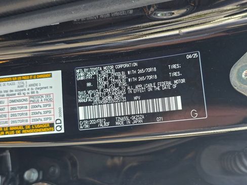 Used 2025 Toyota 4Runner TRD Off-Road AWD/4WD image 37