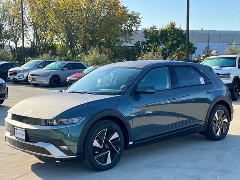 New 2026 Hyundai Ioniq 5 SE image 5