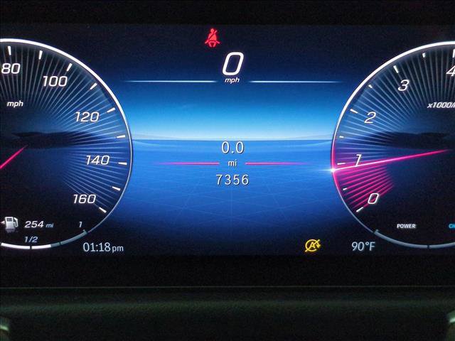 Used 2026 Mercedes-Benz GLB 250 image 11