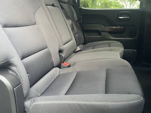 Used 2018 GMC Sierra 1500 SLE w/ Elevation Edition AWD/4WD image 19