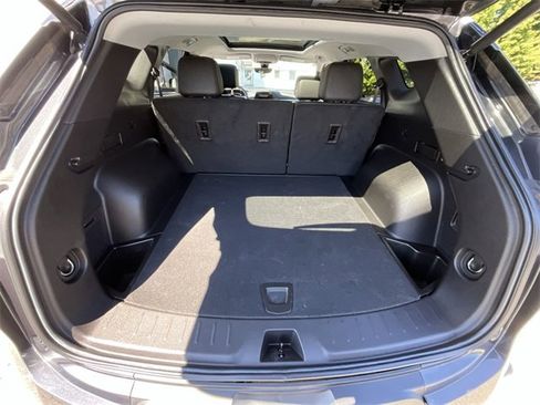 Used 2022 Chevrolet Blazer LT w/ Sound & Technology Package image 30