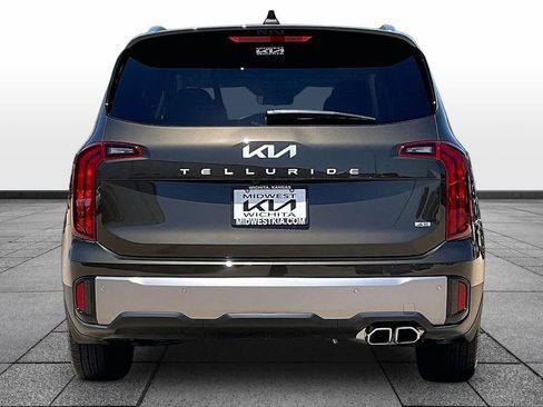 Used 2025 Kia Telluride S AWD/4WD image 3