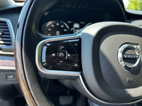 Used 2016 Volvo XC90 T6 Momentum w/ Momentum Plus Package image 14