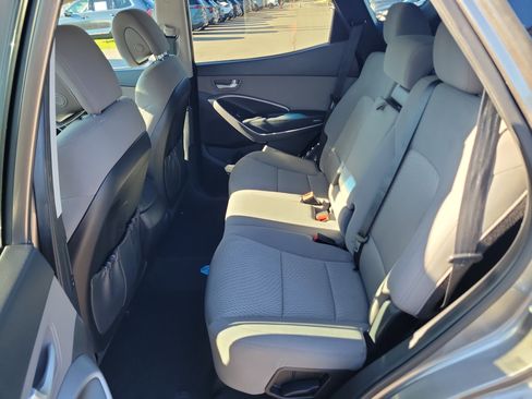 Used 2016 Hyundai Santa Fe Sport FWD image 15