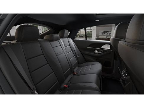Used 2026 Mercedes-Benz GLE 450 4MATIC Coupe image 5