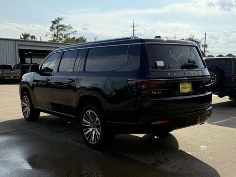 New 2025 Jeep Wagoneer L Series II AWD/4WD image 5
