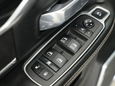 Used 2022 RAM 2500 Laramie image 10