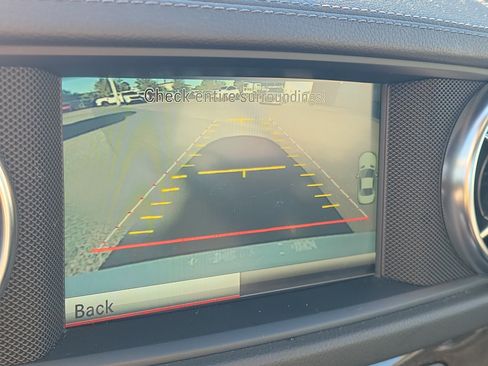 Used 2014 Mercedes-Benz SL 550 SL 550 w/ Sport Wheel Package image 24