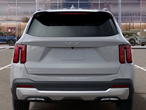 New 2026 Kia Sorento S image 13
