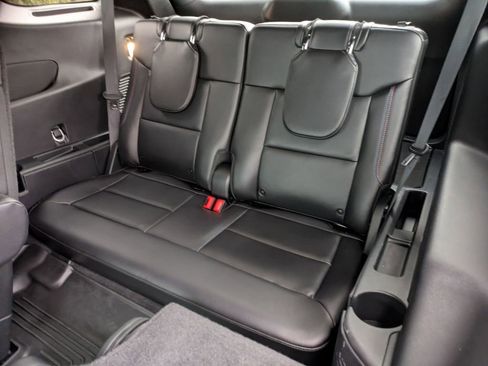 Used 2024 Ford Explorer ST w/ Equipment Group 401A image 23