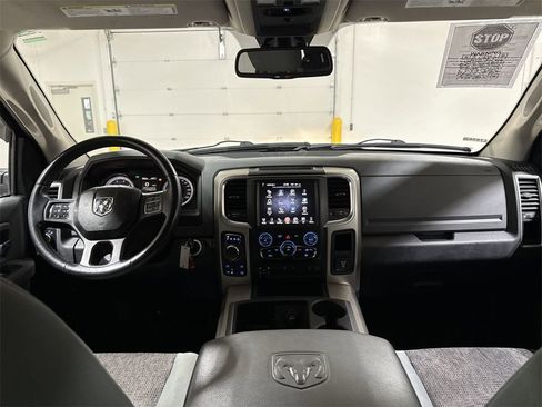 Used 2014 RAM 1500 Big Horn image 10