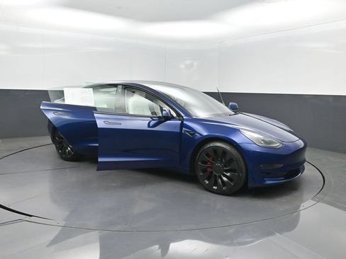 Used 2023 Tesla Model 3 Performance AWD/4WD image 34