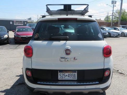 Used 2014 FIAT 500L Trekking w/ Popular Equipment Group FWD image 35