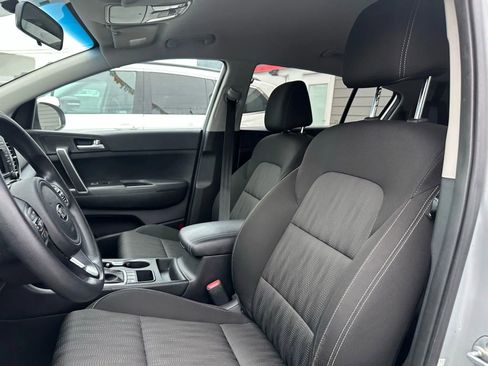Used 2017 Kia Sportage LX image 10