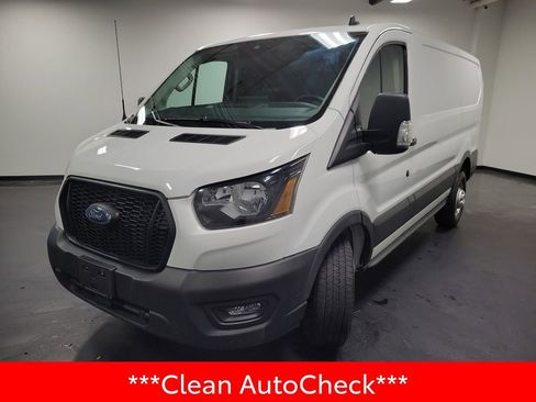 Used 2023 Ford Transit 250 Low Roof AWD image 4