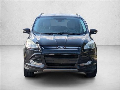Used 2016 Ford Escape Titanium image 2