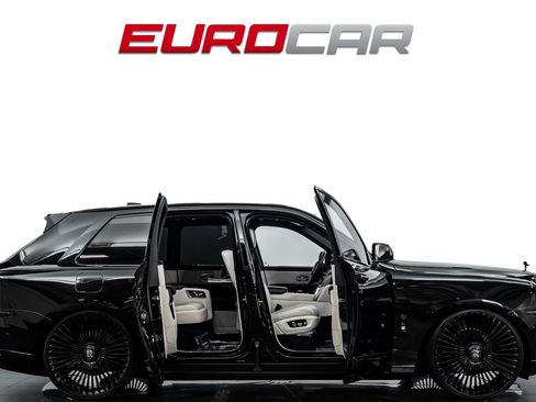 Used 2022 Rolls-Royce Cullinan w/ Cullinan Package AWD/4WD image 8