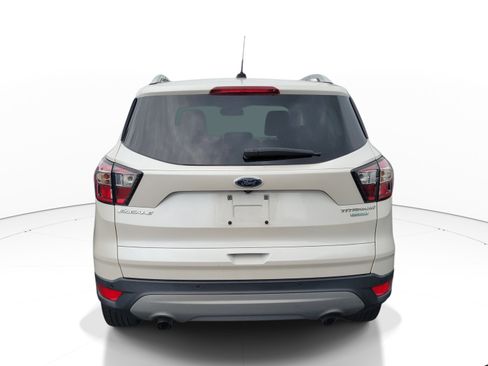 Used 2017 Ford Escape Titanium FWD image 8