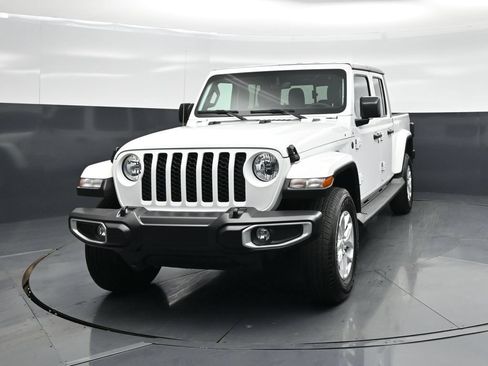 Used 2023 Jeep Gladiator Sport AWD/4WD image 49