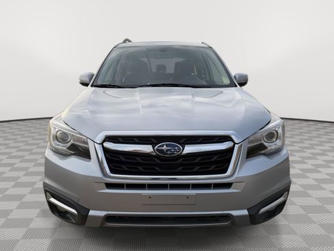 Used 2017 Subaru Forester 2.5i Touring image 8