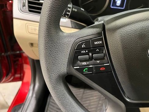 Used 2017 Hyundai Sonata ECO image 23