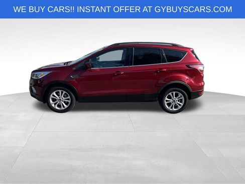 Used 2018 Ford Escape SEL FWD image 3