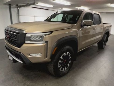 Used 2024 Nissan Frontier PRO-4X w/ Off-Road Protection Package image 4