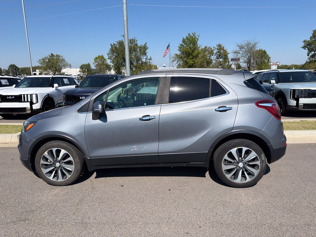 Used 2019 Buick Encore Essence FWD image 9
