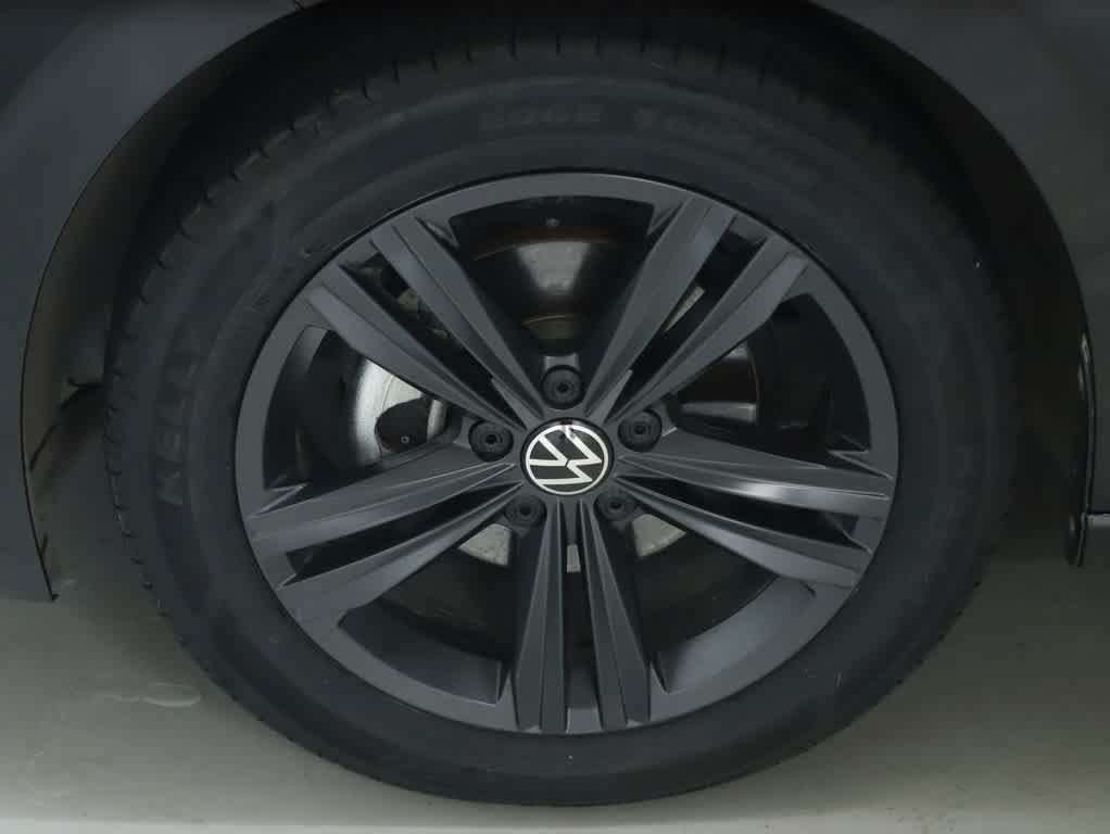 Used 2024 Volkswagen Jetta SE FWD image 38