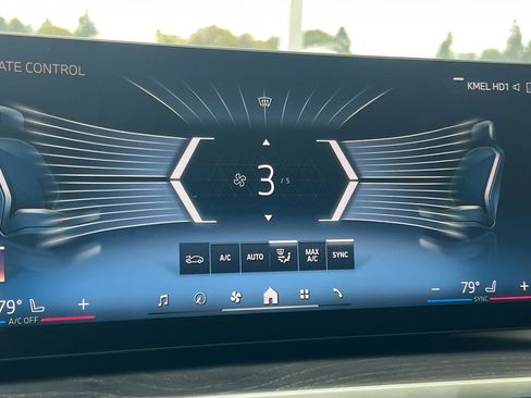 Used 2024 BMW i4 eDrive35 w/ Premium Package image 34