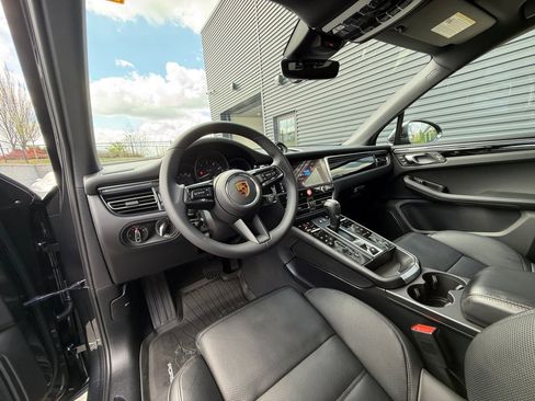 New 2026 Porsche Macan Turbo image 4