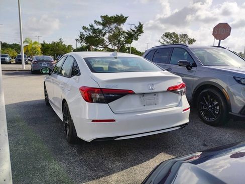 Used 2024 Honda Civic Sport image 5