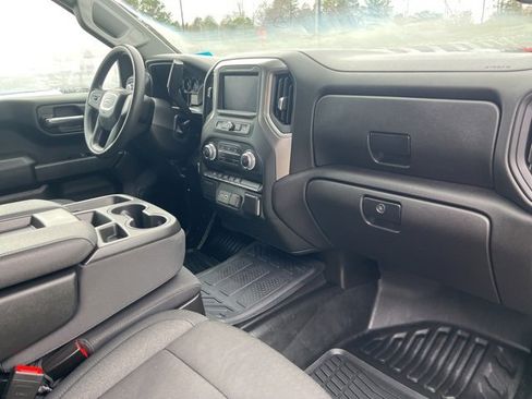 Used 2024 GMC Sierra 1500 Pro w/ Pro Value Package image 17