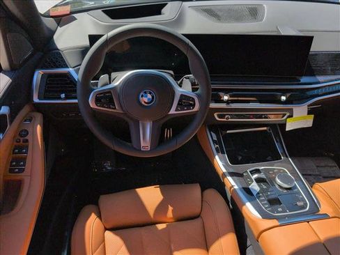 New 2026 BMW X5 xDrive50e image 14