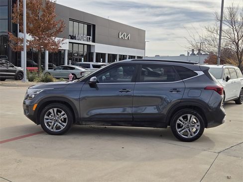 Certified 2023 Kia Seltos S image 12