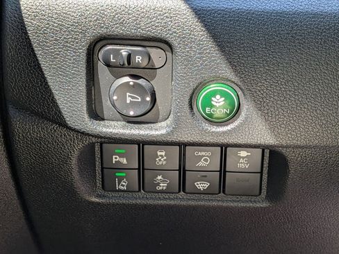 Used 2021 Honda Ridgeline RTL-E image 17