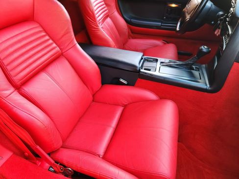 Used 1994 Chevrolet Corvette Base image 17