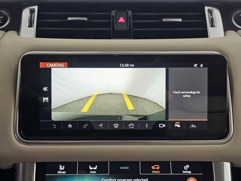 Used 2022 Land Rover Range Rover Sport HSE Silver Edition image 26