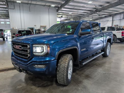 Used 2018 GMC Sierra 1500 SLE w/ Elevation Edition AWD/4WD image 6