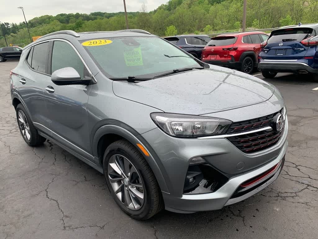 Used 2023 Buick Encore GX Select w/ Experience Buick Package AWD/4WD image 6
