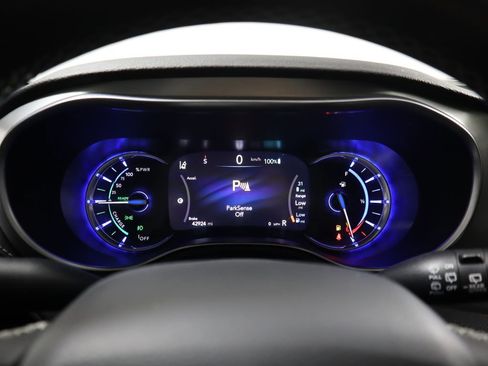 Used 2022 Chrysler Pacifica Limited w/ S Appearance Package image 34