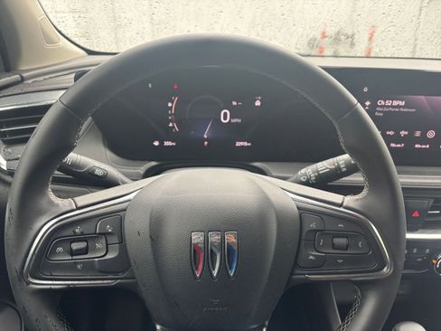 Used 2025 Buick Encore GX Preferred FWD image 28