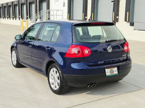 Used 2007 Volkswagen Rabbit 4-Door FWD image 3